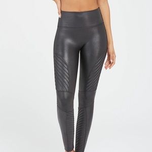 Spanx Womens Faux Leather Moto Legging-Black Size S/Petite